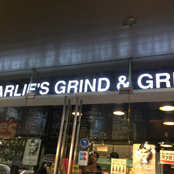 Photo taken at Charlie&#39;s Grind &amp; Grill by Sasa on 4/9/2013