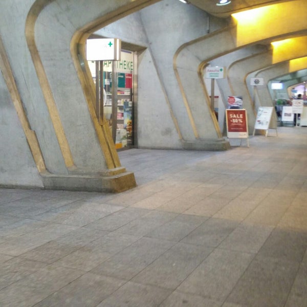 Photo taken at Bahnhof Zürich Stadelhofen by Jansku R. on 7/15/2018