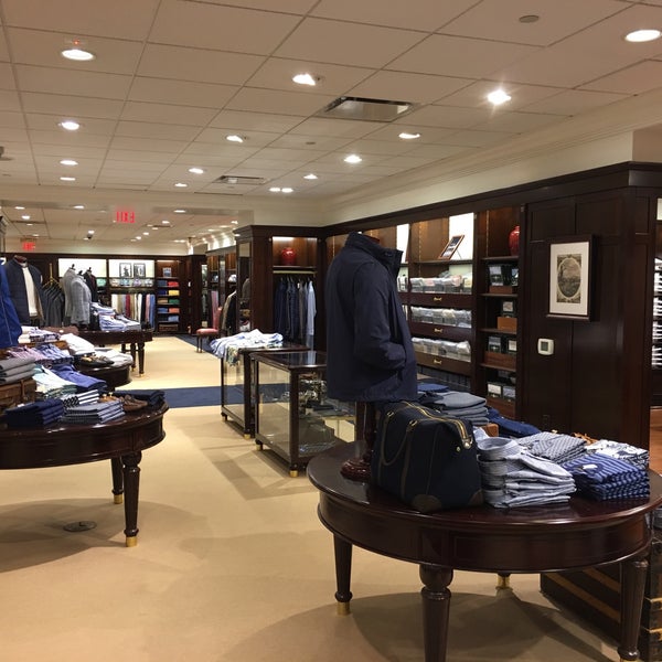 Brooks Brothers - Financial District 