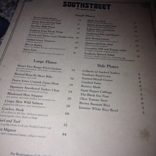 Foto tomada en Southstreet Restaurant &amp; Bar  por Aubrey S. el 11/11/2012