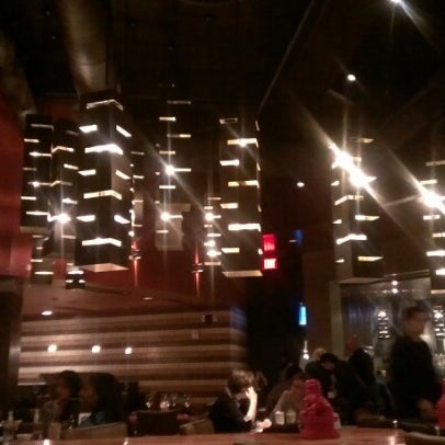 12/20/2012 tarihinde Judy Z.ziyaretçi tarafından Steel Restaurant &amp; Lounge'de çekilen fotoğraf