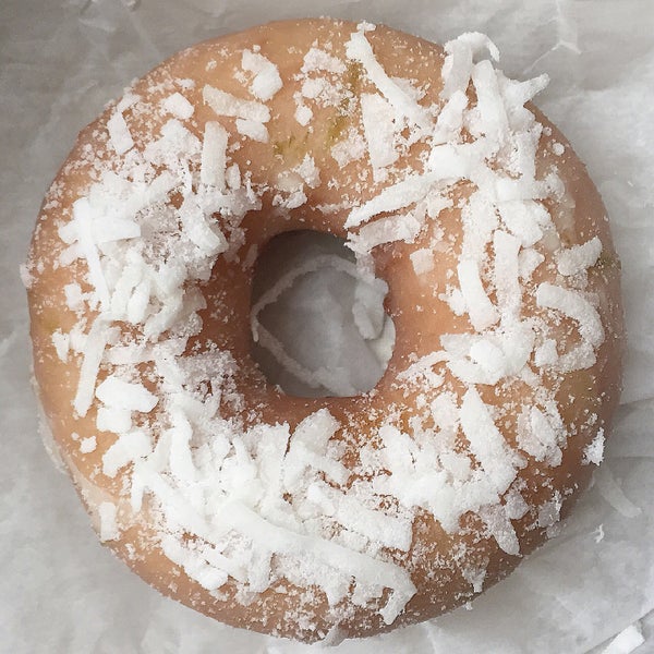 4/4/2015에 Sean W.님이 Underwest Donuts에서 찍은 사진