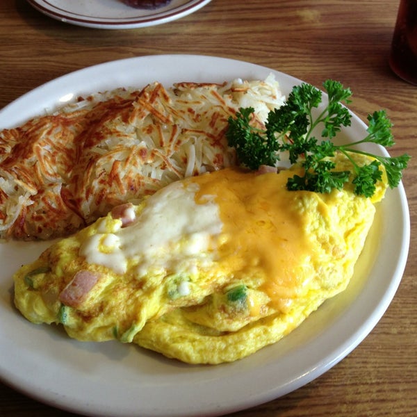 Golden Waffle Cafe 3 tips