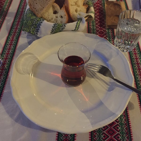 Photo taken at Kalina Kafe Restaurant (Russian - Ukrainian) by Alper T. on 5/12/2017