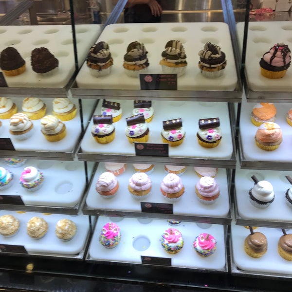 Cinderella Cakes Costa Mesa, CA