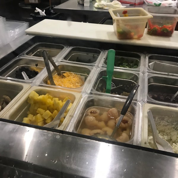 Aloha Salads Salad Restaurant in Kapolei