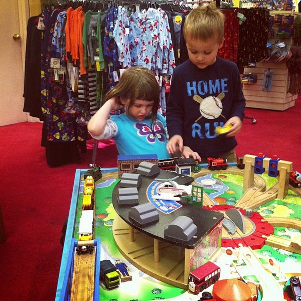 Von Maur Department Store in Cedar Falls