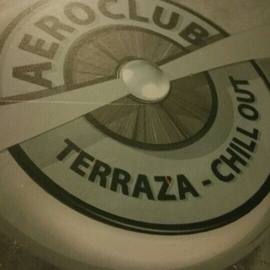 Foto tirada no(a) Terraza Chill-out Aeroclub por Rolando C. em 8/1/2015