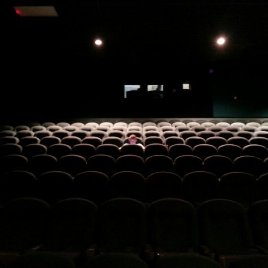 AMC Showplace Edwardsville 12 29 tips