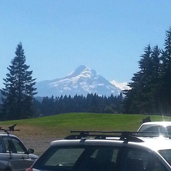 Foto tirada no(a) Phelps Creek Vineyards por John K. em 9/8/2013