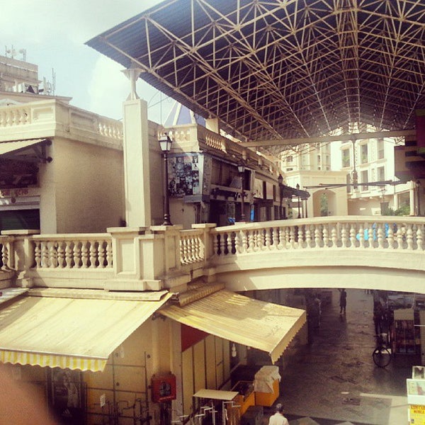 Galleria Mall Shopping Mall in Powai