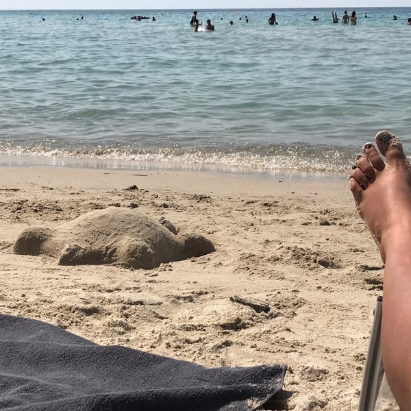 Пляж Черногории sani Beach
