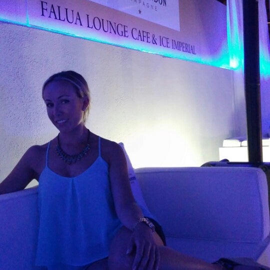 Photo taken at Restaurante La Falúa Café Pub by Andy on 7/31/2014