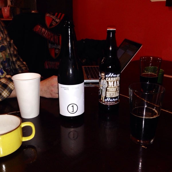 1/17/2014 tarihinde Brian F.ziyaretçi tarafından Ugly Mug Cafe'de çekilen fotoğraf