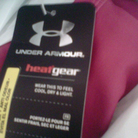 Этикетка under Armour