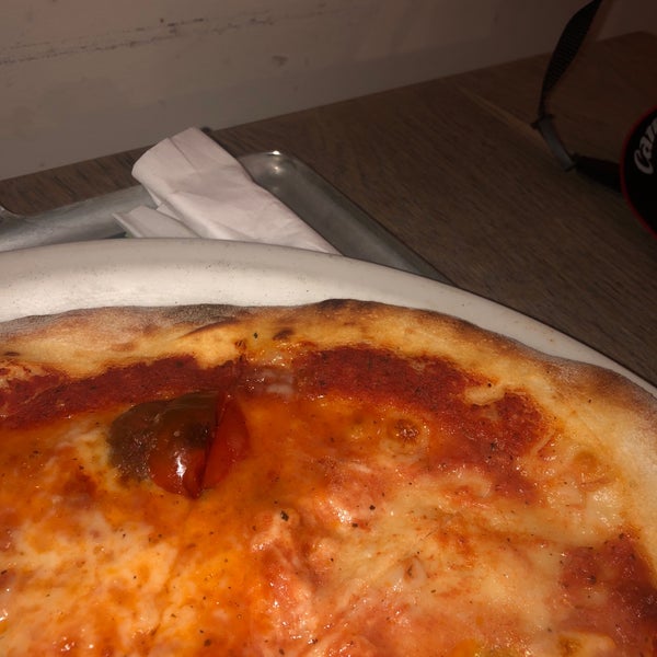 I ordered pizza burata it is very bad watery pizza OMG,who took my order was unfriendly,unprofessional actually he used his computer to set my order then without washing his hand he rolled out pizza