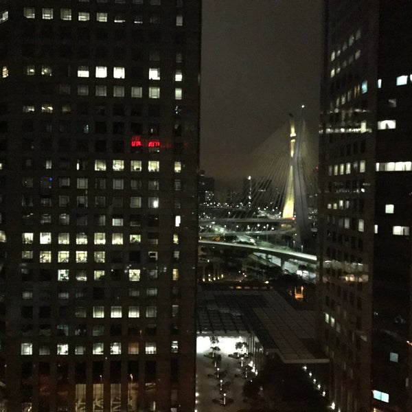Foto scattata a Sheraton São Paulo WTC Hotel da Ernesto G. il 6/1/2017