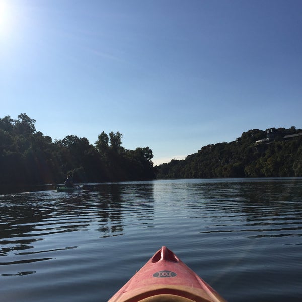 Great place to rent a kayak or SUP board for a day or few hours. Friendly staff and easy rental process. A nice way to see another side of Austin!