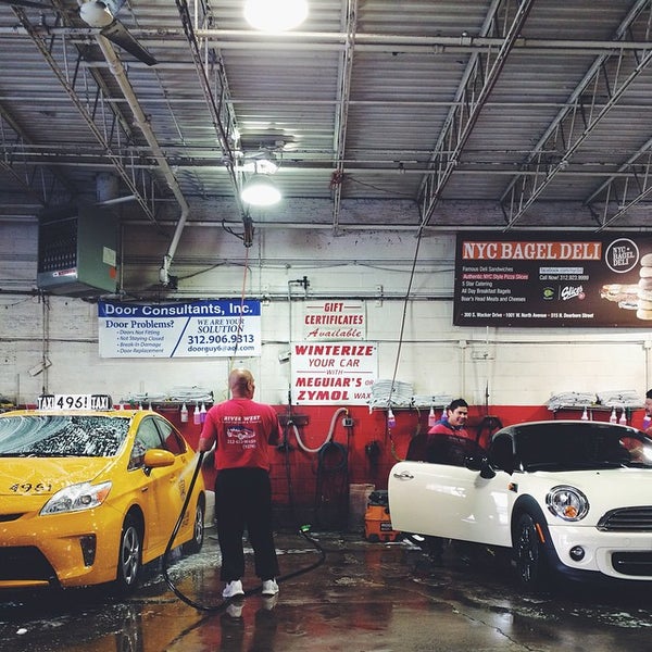 River West Car Wash Fulton River District Şikago, IL'da fotoğraflar