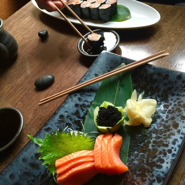 Foto tirada no(a) Ki Sushi por Vera em 7/3/2016