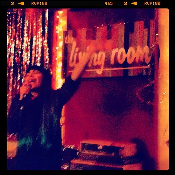 Foto tomada en The Living Room  por Rick C. el 1/3/2013