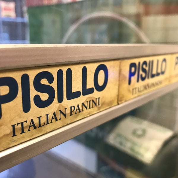 8/4/2017 tarihinde Rick C.ziyaretçi tarafından Pisillo Italian Panini'de çekilen fotoğraf