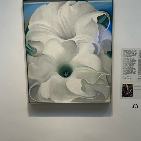 Photo taken at Georgia O&#39;Keeffe Museum by Kristen S. on 10/7/2023