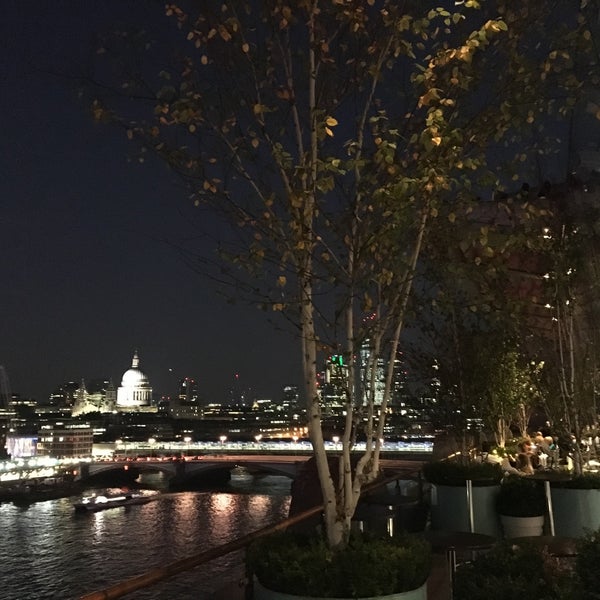 Photo taken at Oxo Tower Bar by Andreea on 9/2/2018