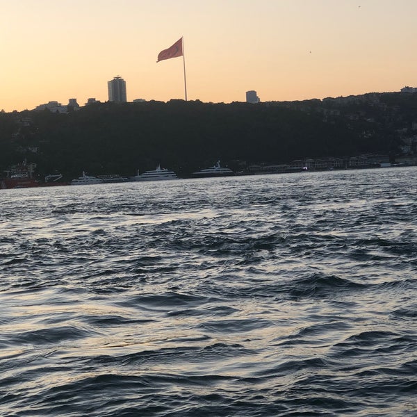 Photo taken at Bosphorus Palace Hotel by GEZGİN MACERAPEREST❤️📕🔐✈️🏆🥇🥃🌹🍷 on 6/24/2023