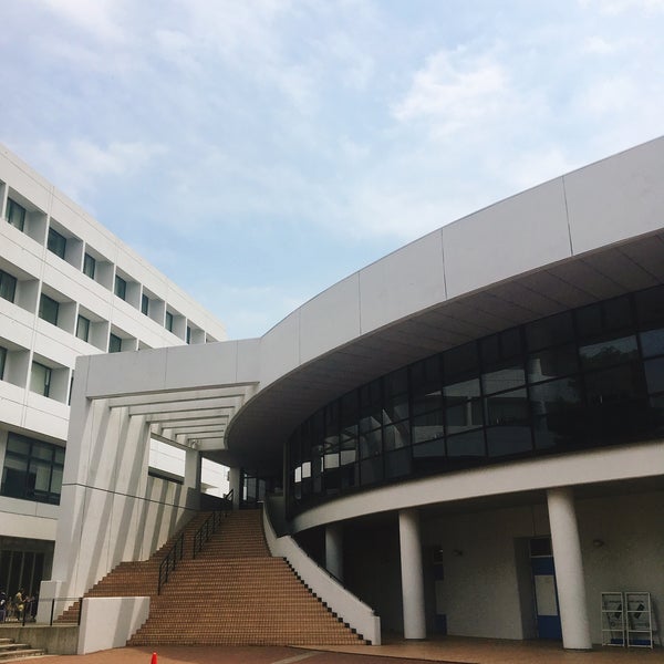 Fotos En 明治学院大学 横浜キャンパス 9号館 戸塚区 Yokohama 神奈川県