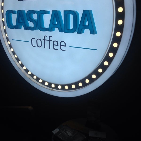 Foto tirada no(a) Cascada Coffee por Güler . em 12/10/2015