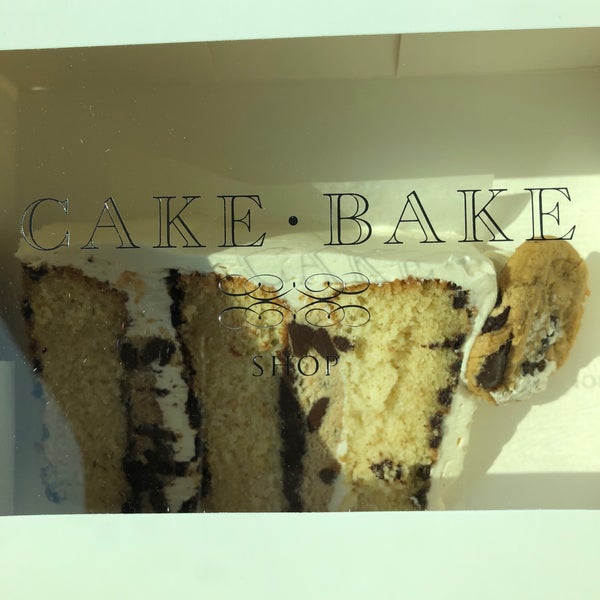 รูปภาพถ่ายที่ The Cake Bake Shop โดย Jeremiah C. เมื่อ 5/14/2018