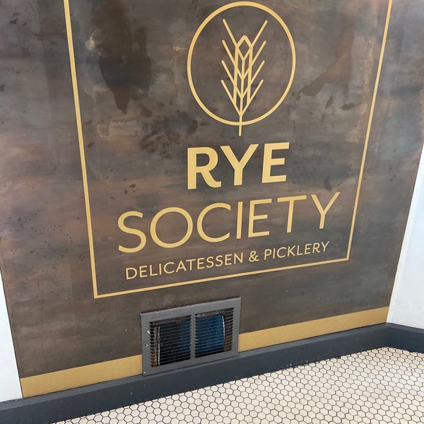 Foto tirada no(a) Rye Society por Emily S. em 7/16/2021