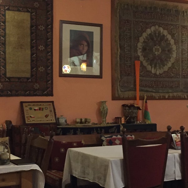 Das Foto wurde bei Restaurant Kabul von Татьяна am 9/24/2015 aufgenommen
