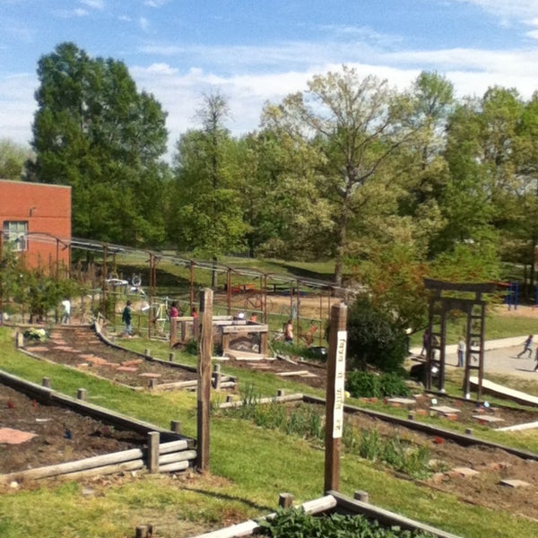 Photos at Peeler Elementary 4 tips