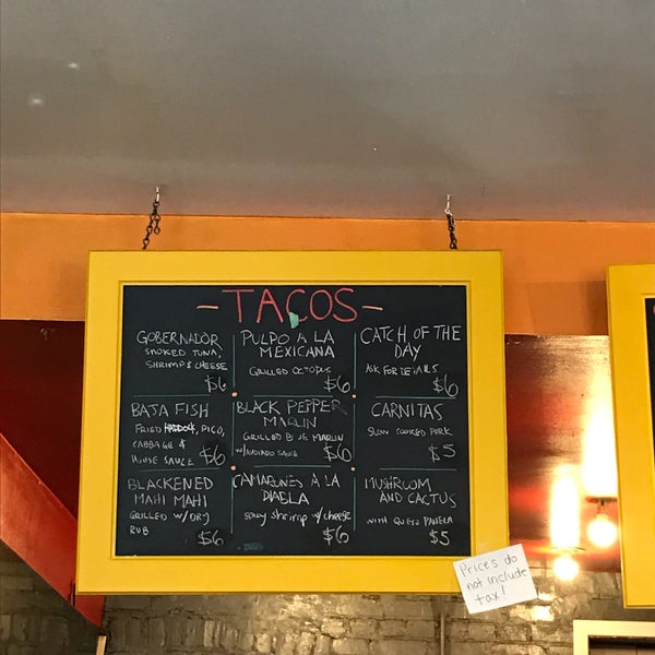 Photo taken at Seven Lives - Tacos y Mariscos by Michelle D. on 4/29/2017
