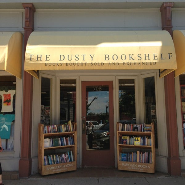 Dusty Bookshelf 9 Tips