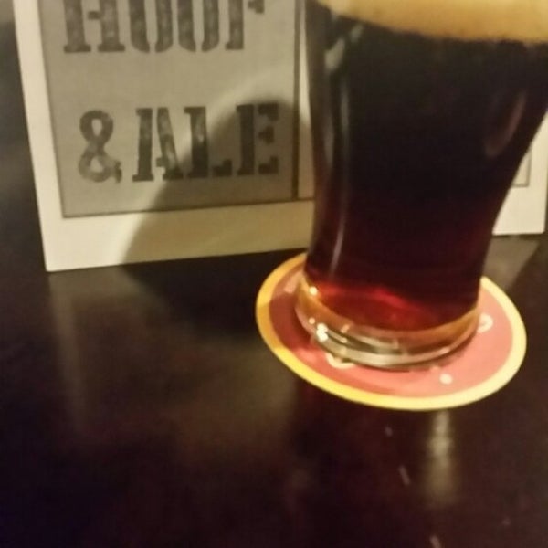 Photo taken at Hoof And Ale by Kat B. on 10/20/2015