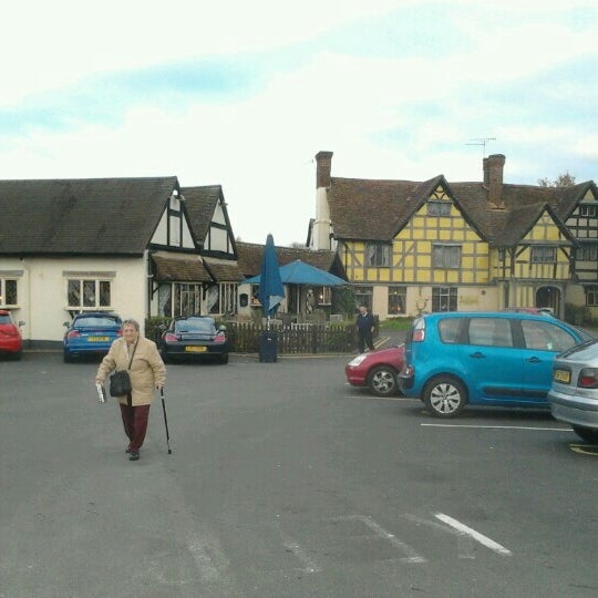 The Manor House of Whittington 10 tips