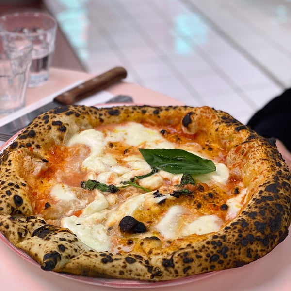 Foto tomada en Dalmata Pizza  por Y.T.G el 1/4/2022