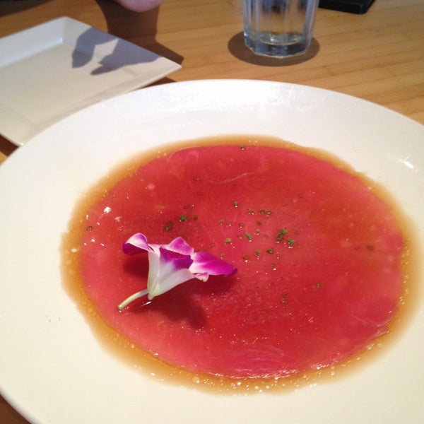 Das Foto wurde bei Miso Japanese Restaurant von Les am 9/4/2013 aufgenommen