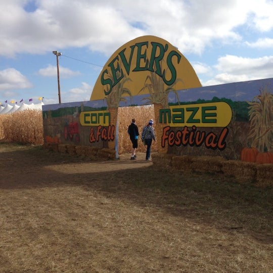 Photo taken at Sever&#39;s Corn Maze &amp; Fall Festival by Justin S. on 10/20/2012