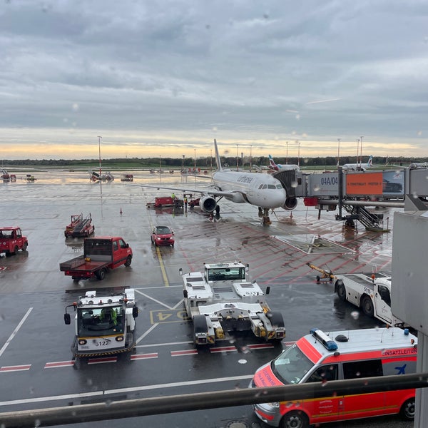 Foto scattata a Aeroporto di Amburgo Helmut Schmidt (HAM) da Roman W. il 4/9/2024