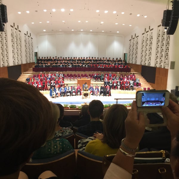 Foto diambil di Liverpool Philharmonic Hall oleh 3asha3 Q. pada 7/22/2016