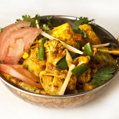 Снимок сделан в TAVA Contemporary Indian Cuisine пользователем TAVA Contemporary Indian Cuisine 11/27/2013