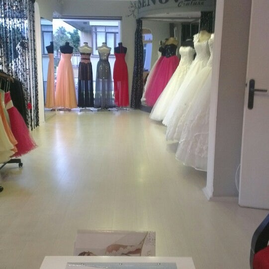 formal dress boutique near me