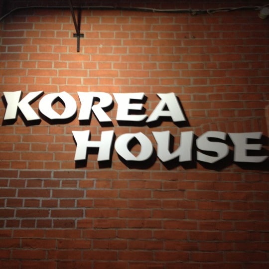 Снимок сделан в Korea House пользователем Valeriya K. 11/17/2012