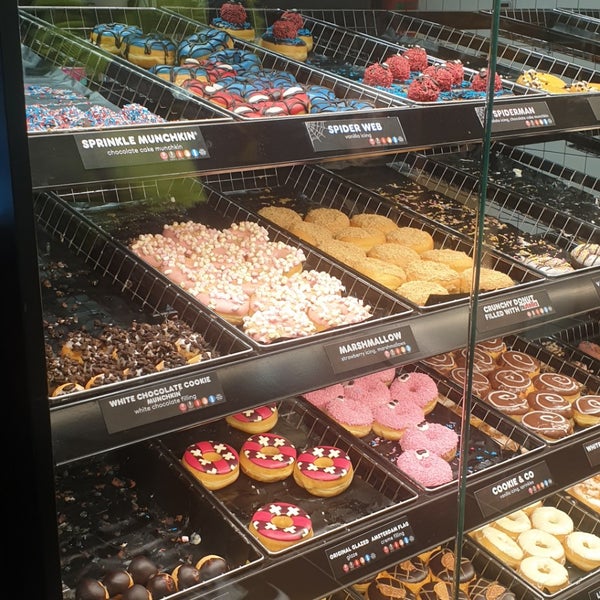 завъртане толерантност Високо Photos at Dunkin' Donuts - Donut Shop in Kuip