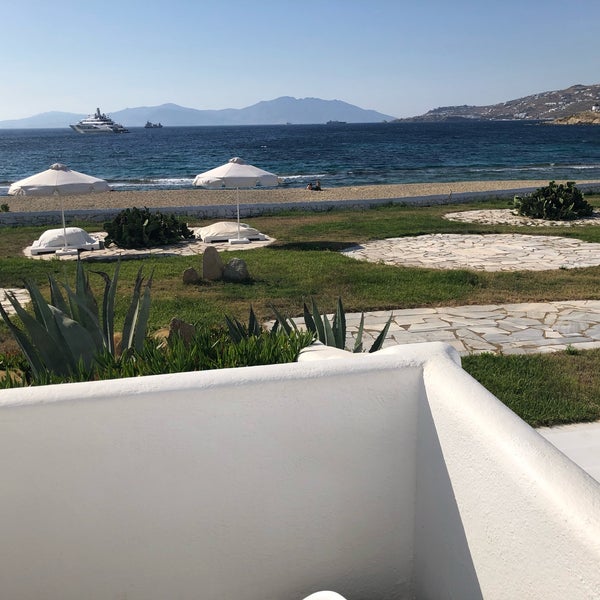 Foto tirada no(a) Mykonos Bay Hotel por David v. em 6/13/2019