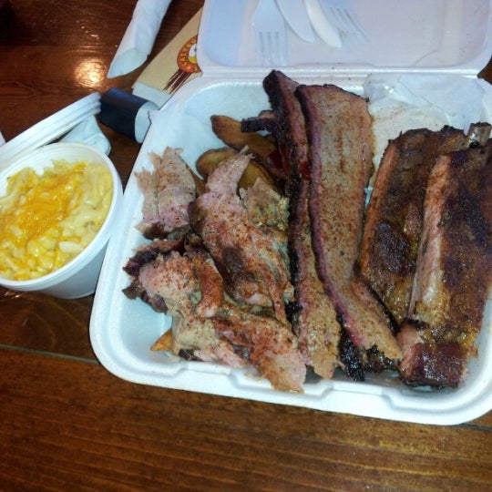 Lazybones Smokehouse Roseville Mi Lazybones Smokehouse Roseville Mi